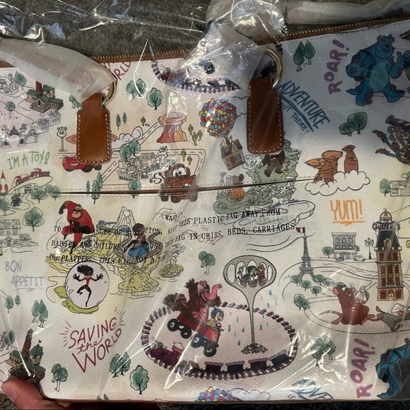 Nwt Dooney and Bourke Disney Pixar maps tote bag - Picture 7 of 8
